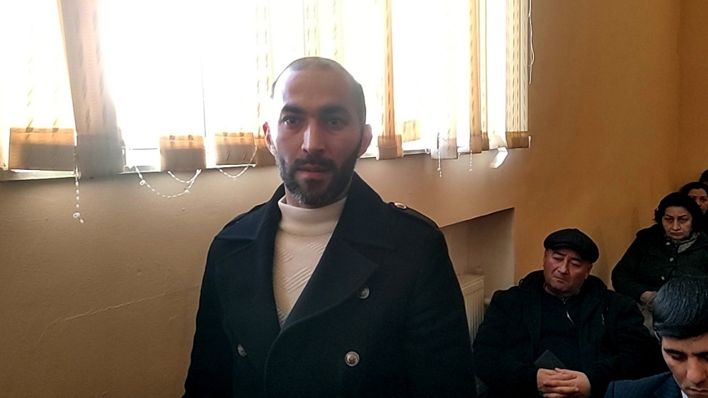 Seymur Orucov Ağstafa şəhəri və Poylu qəsəbəsində vətəndaşların növbəti səyyar qəbullarını keçirib